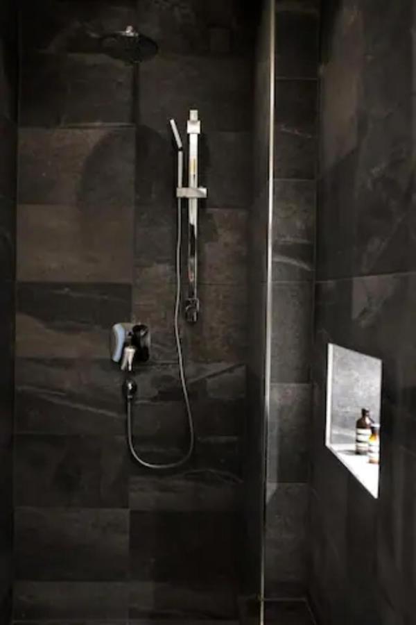 Grosszuegiges, Charmantes Appartement In Salzburg By Fiorentino Esterno foto