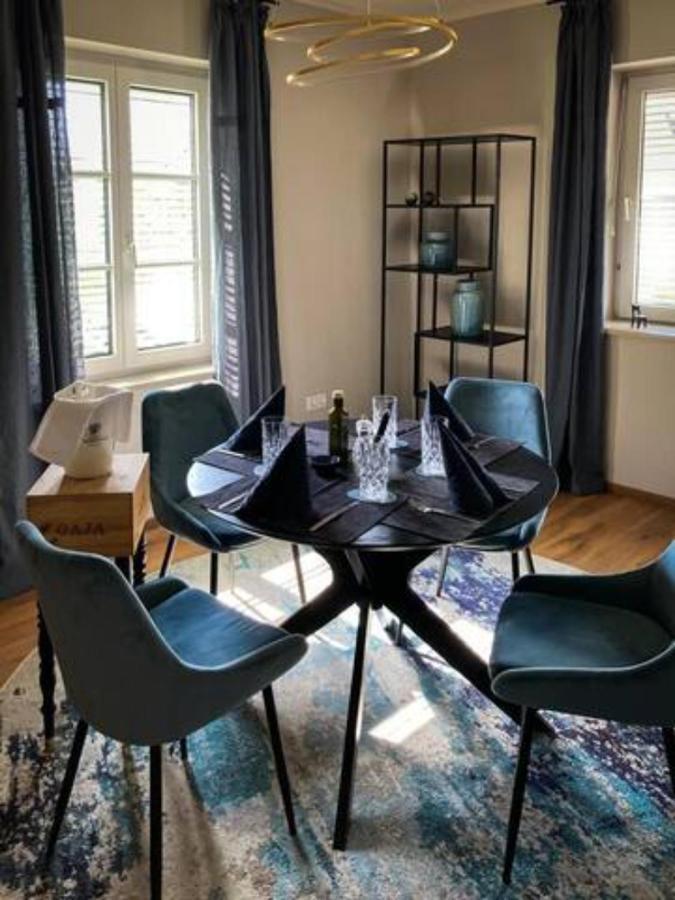 Grosszuegiges, Charmantes Appartement In Salzburg By Fiorentino Esterno foto