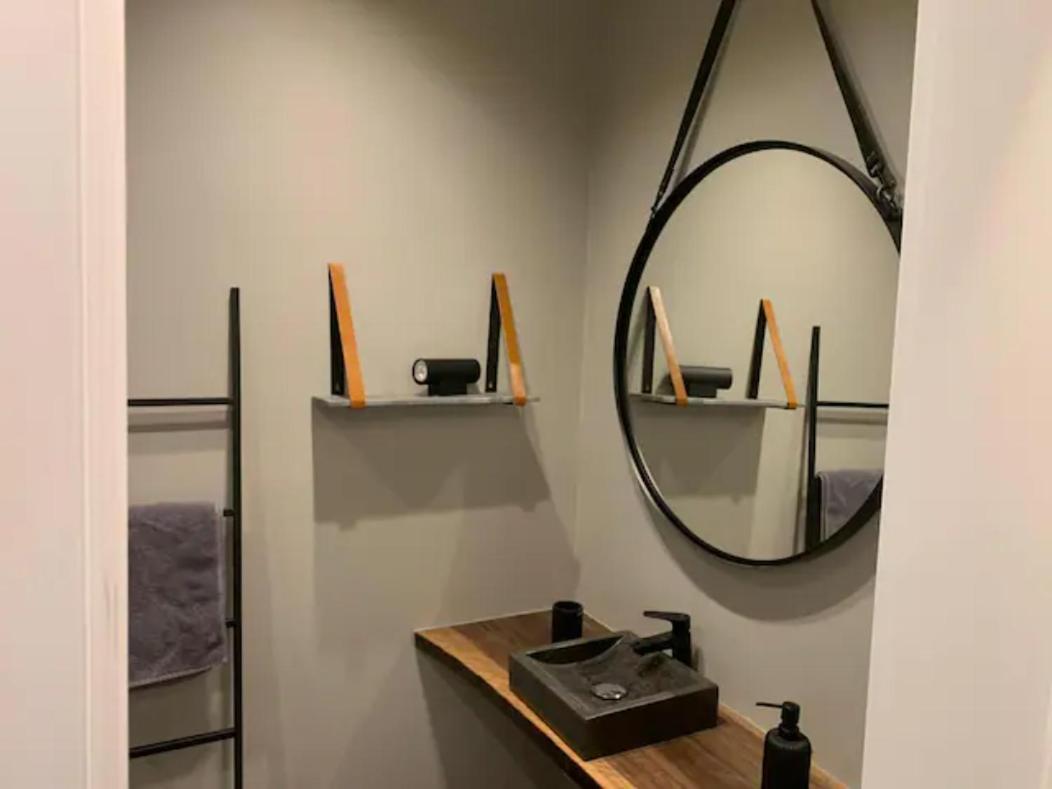 Grosszuegiges, Charmantes Appartement In Salzburg By Fiorentino Esterno foto